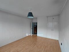 Eladó lakás Hatvan