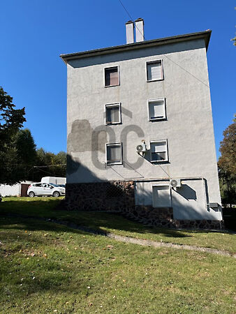 Eladó lakás Komló