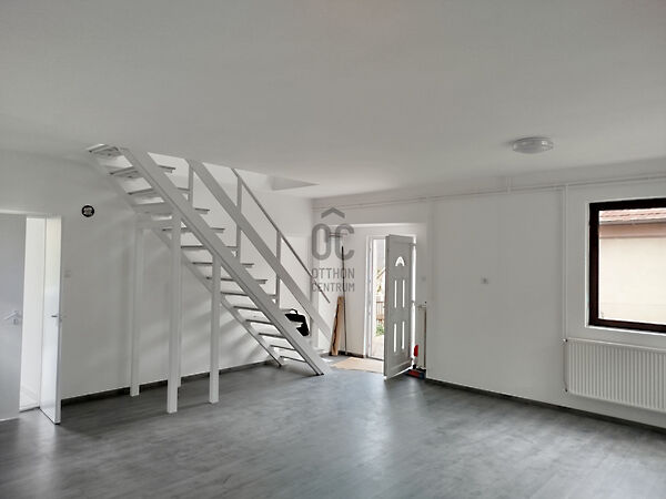 Eladó ház Sülysáp