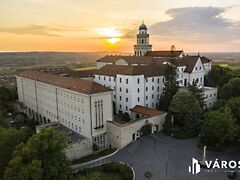 Eladó ház Pannonhalma