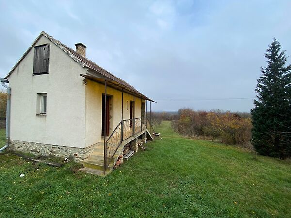 Eladó nyaraló Bérbaltavár