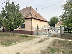Eladó ház Madaras