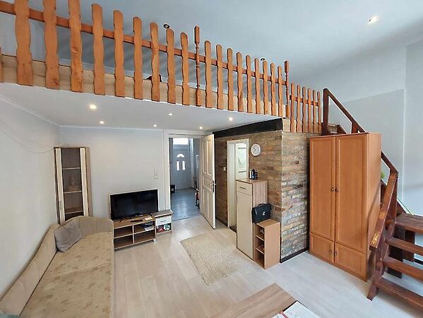 Eladó ház Budapest, XV. kerület