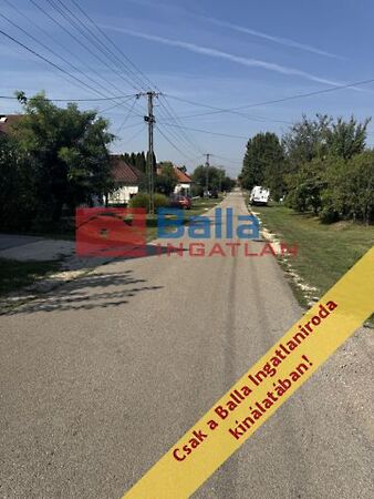 Eladó ház Iváncsa