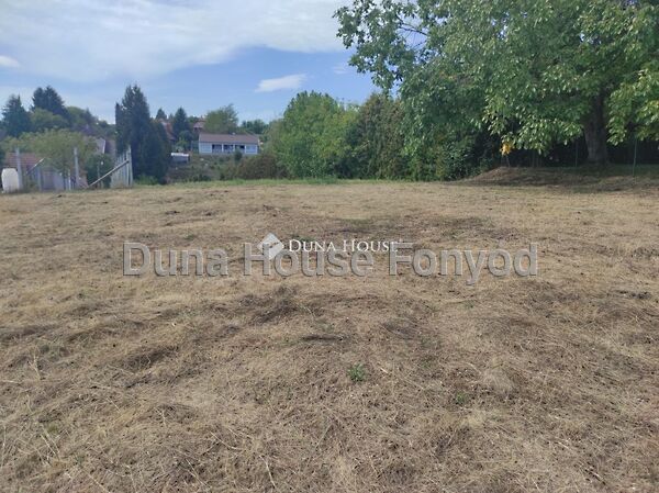 Eladó földterület Zalakaros