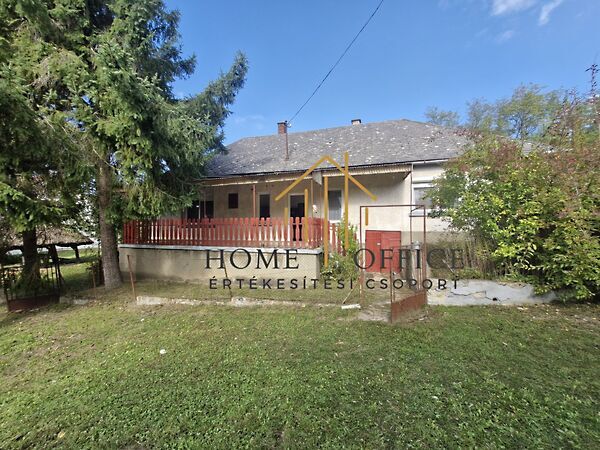 Eladó ház Balatonhenye