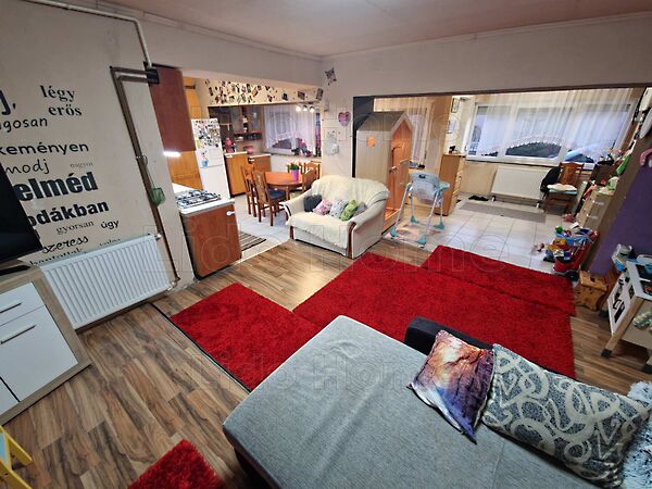 Eladó ház Polgárdi