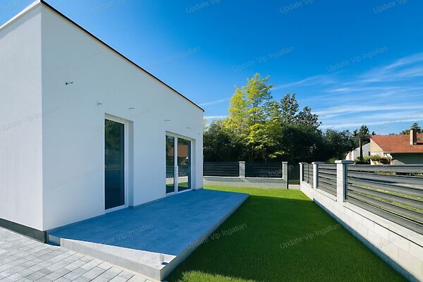 Eladó nyaraló Siófok, Sóstó