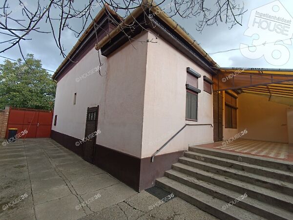 Eladó ház Kiskunfélegyháza