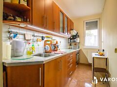 Eladó lakás Székesfehérvár, Sóstó