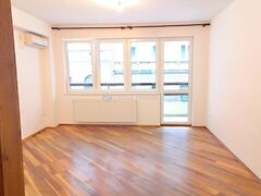 Eladó lakás Budapest, VI. kerület