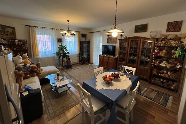 Eladó lakás Sümeg