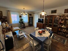 Eladó lakás Sümeg