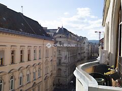 Eladó lakás Budapest, V. kerület