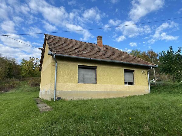 Eladó ház Gyűrűs