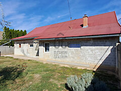 Eladó ház Apátfalva