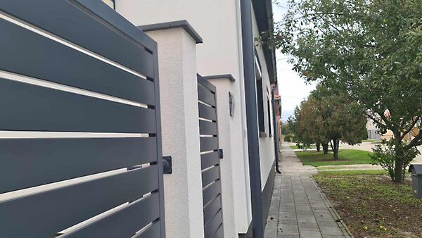 Eladó ház Bősárkány