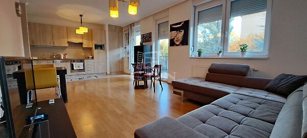 Eladó lakás Budapest, X. kerület