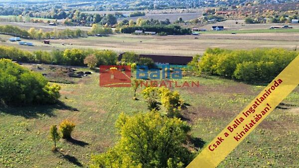 Eladó földterület Őrbottyán