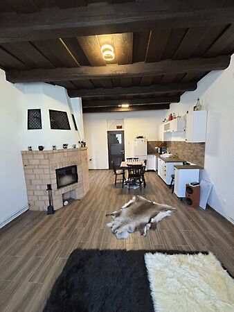 Eladó ház Pilismarót