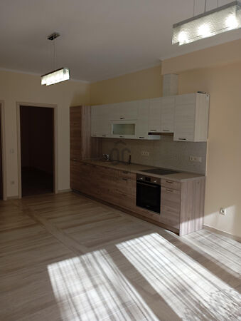 Kiadó lakás Szekszárd