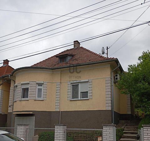 Kiadó lakás Szekszárd