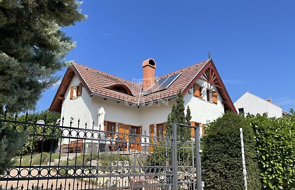 Eladó nyaraló Balatonfüred