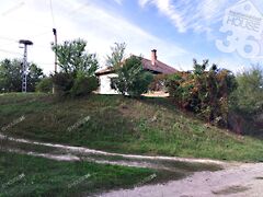 Eladó ház Tiszaalpár
