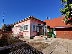 Eladó ház Tiszapüspöki