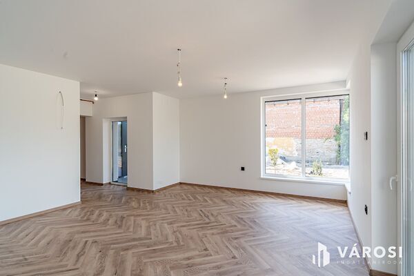 Eladó ház Szeged, Petőfitelep