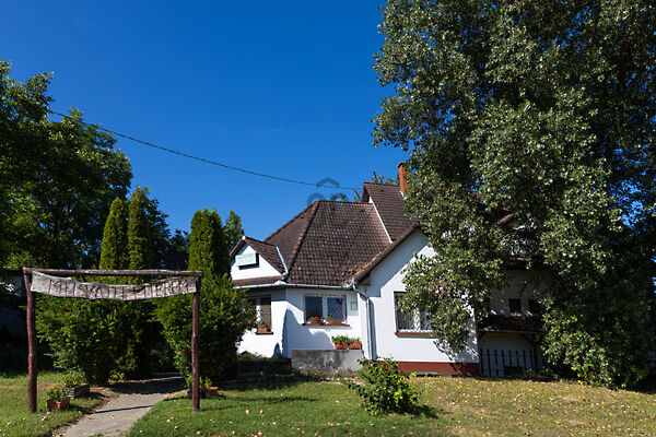 Eladó üzleti Nemesnádudvar