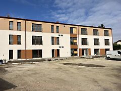 Eladó lakás Kiskunlacháza