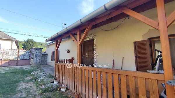 Eladó ház Csabrendek