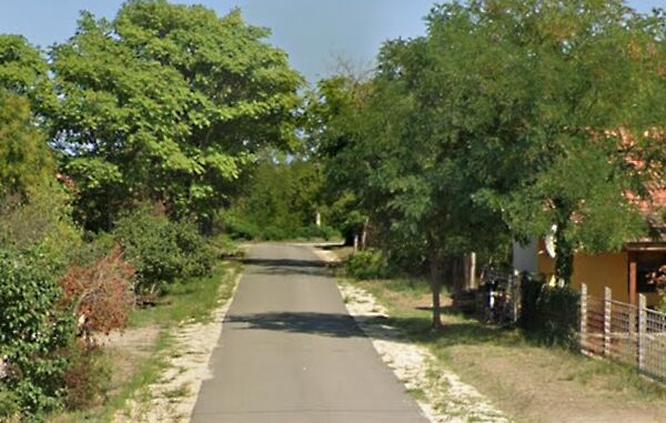 Eladó földterület Soltszentimre