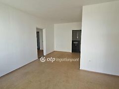 Eladó lakás Tápiószele