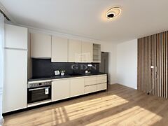 Eladó lakás Székesfehérvár