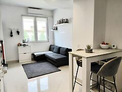 Eladó lakás Dunaalmás