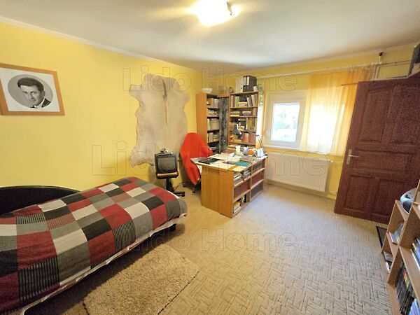 Eladó ház Látrány