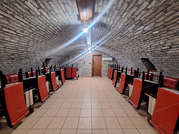 Eladó üzleti Baja, Belváros