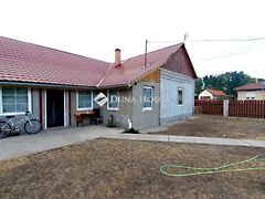 Eladó ház Helvécia