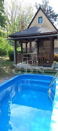 Eladó nyaraló Kisoroszi