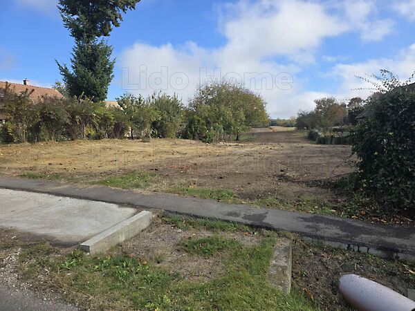 Eladó földterület Segesd