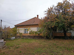 Eladó ház Szentistván