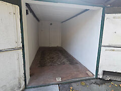 Eladó garázs Szeged