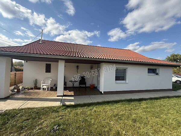 Eladó ház Füzesgyarmat