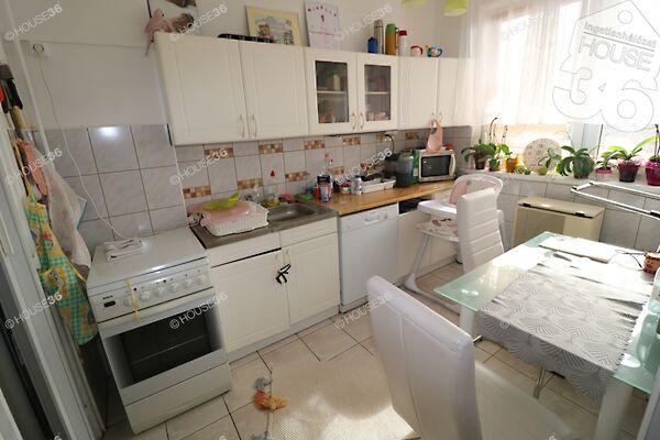 Eladó lakás Kiskőrös