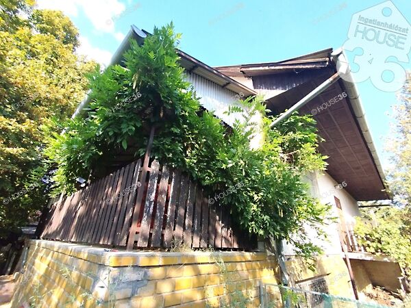 Eladó ház Lakitelek