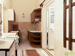 Eladó lakás Budapest, VI. kerület