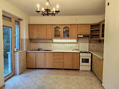 Eladó ház Erdőkertes