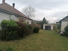 Eladó ház Balatonboglár
